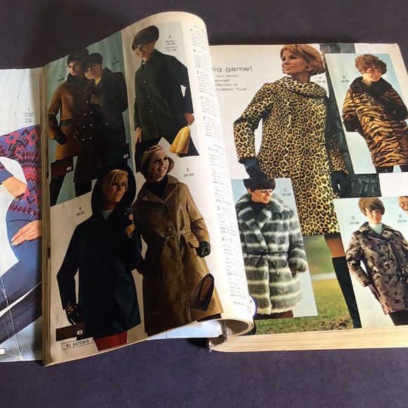 Vintage 1968 catalogue Eatons fall & winter
Damaged covers but fun time capsule - Picture 6 of 12